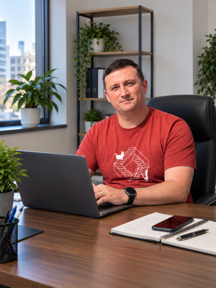 Dmitry S., Founder and CEO of DL SEO, Founder & CEO